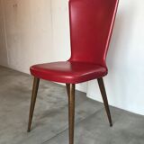 Chaise en skaï rouge