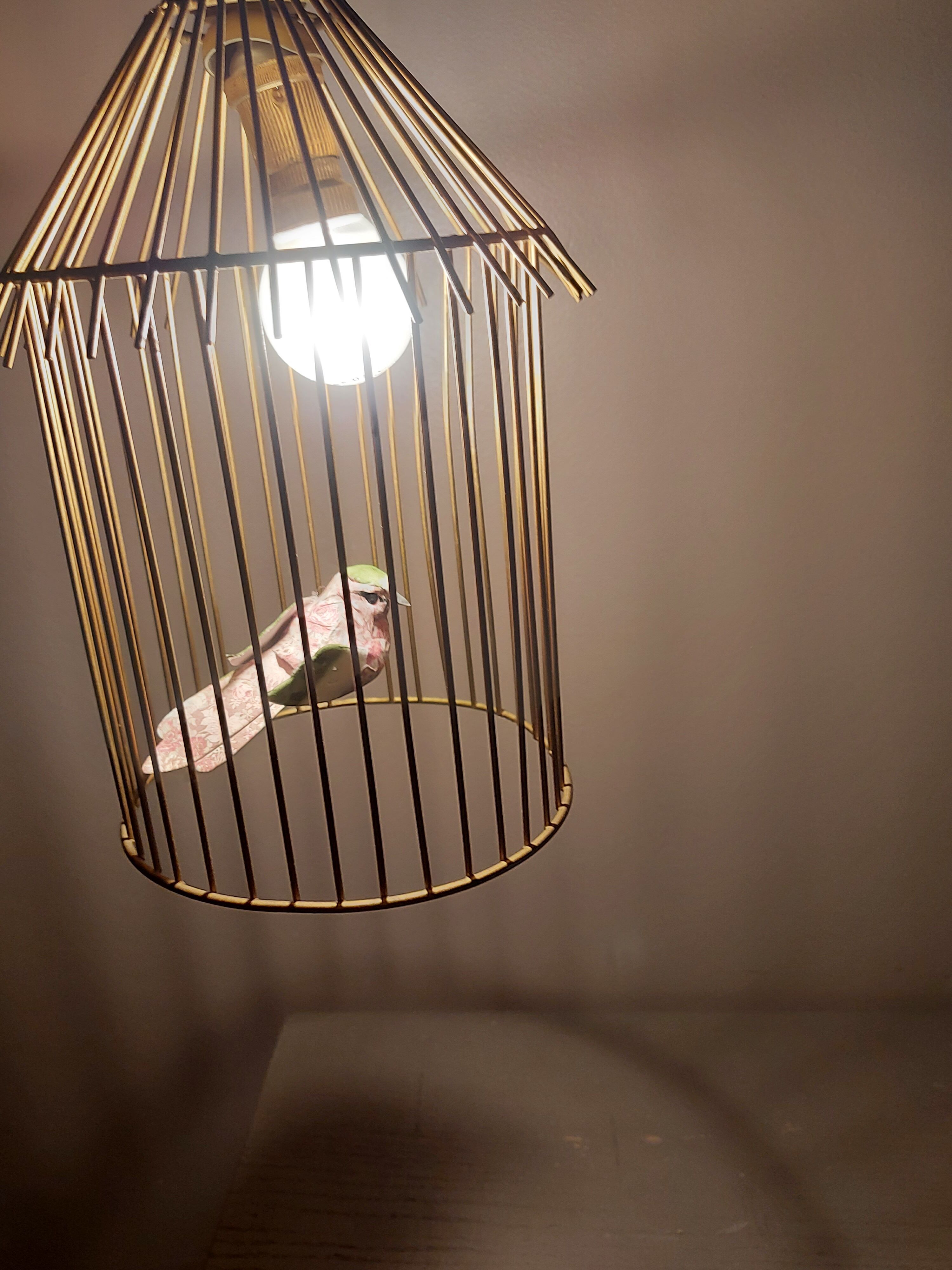 Vintage suspension in the shape of a bird cage
