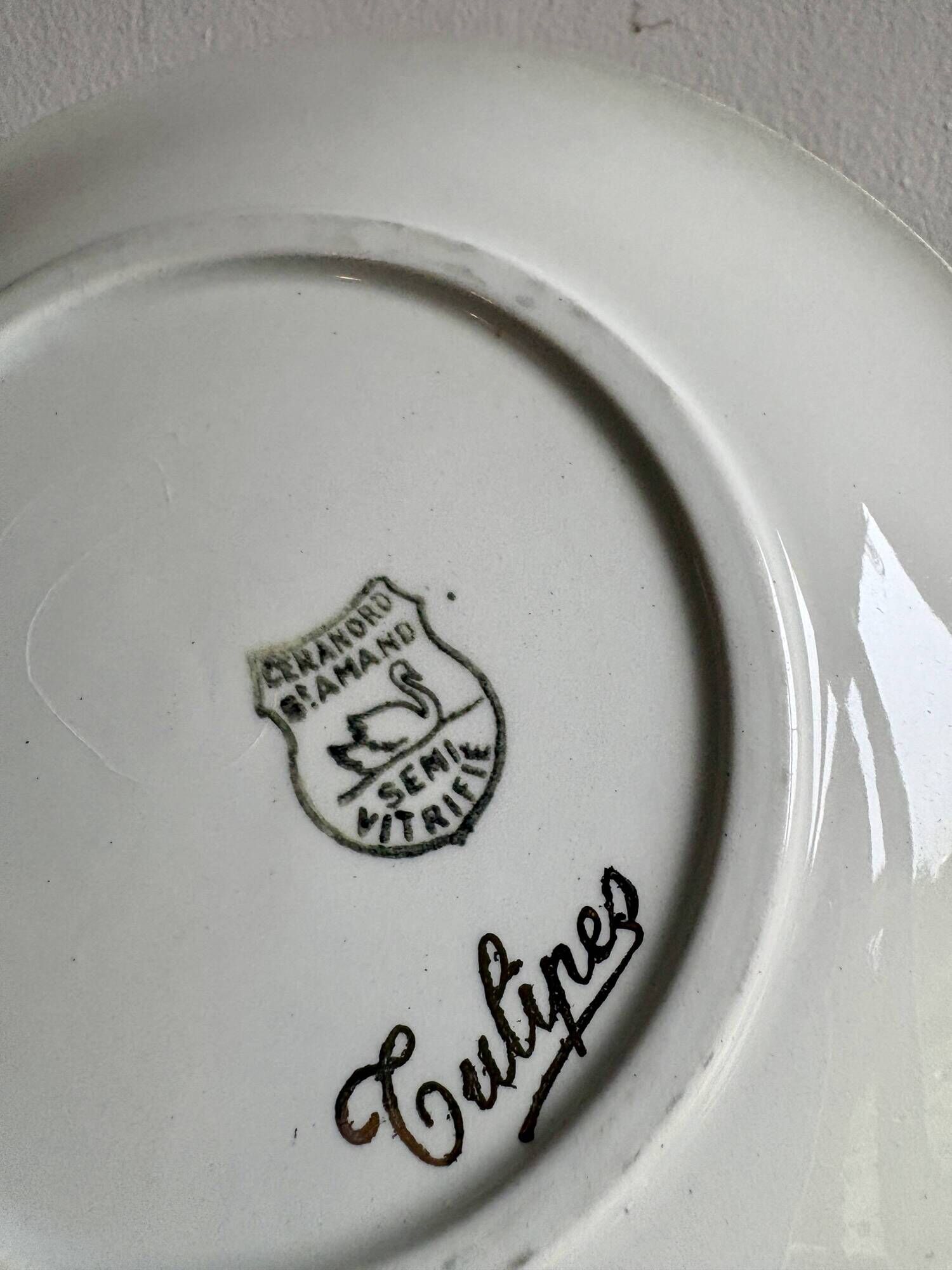 Set of 8 vintage dessert plates, Tulipe by Céranord