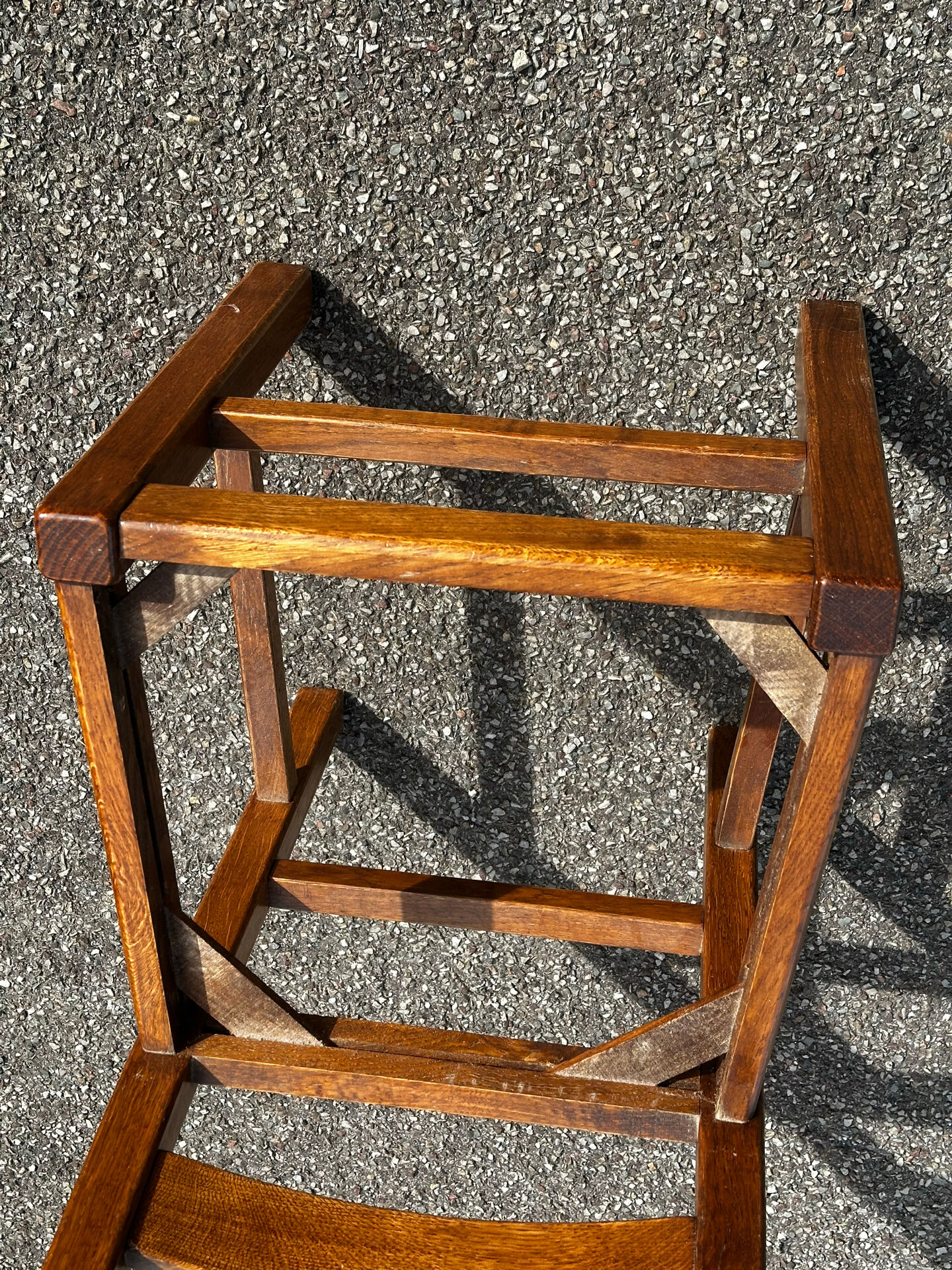 Paire de chaises en chêne et paille – années 50