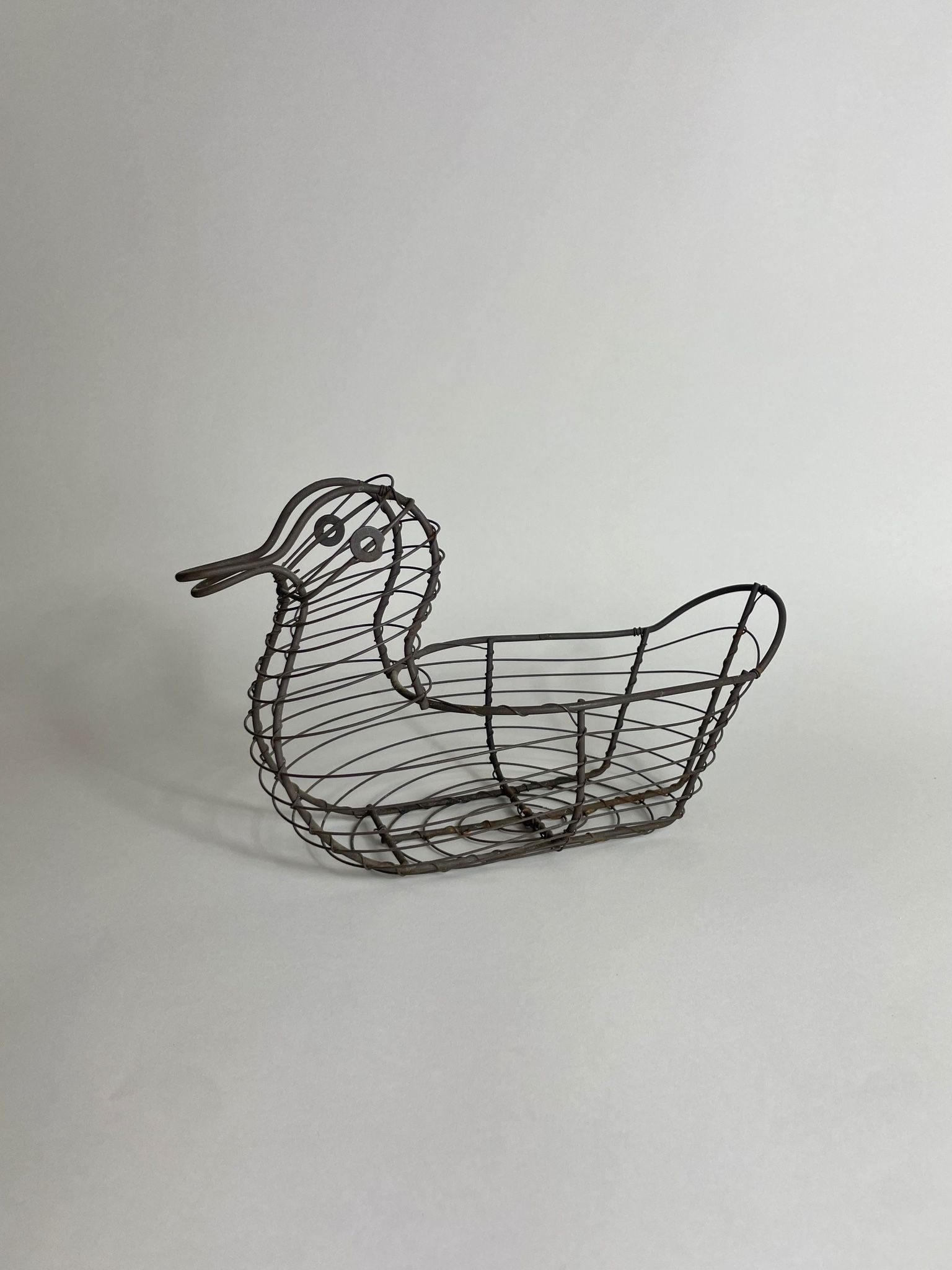 Egg basket from the 50s/60s