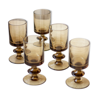 6 glasses in smoked glass foot