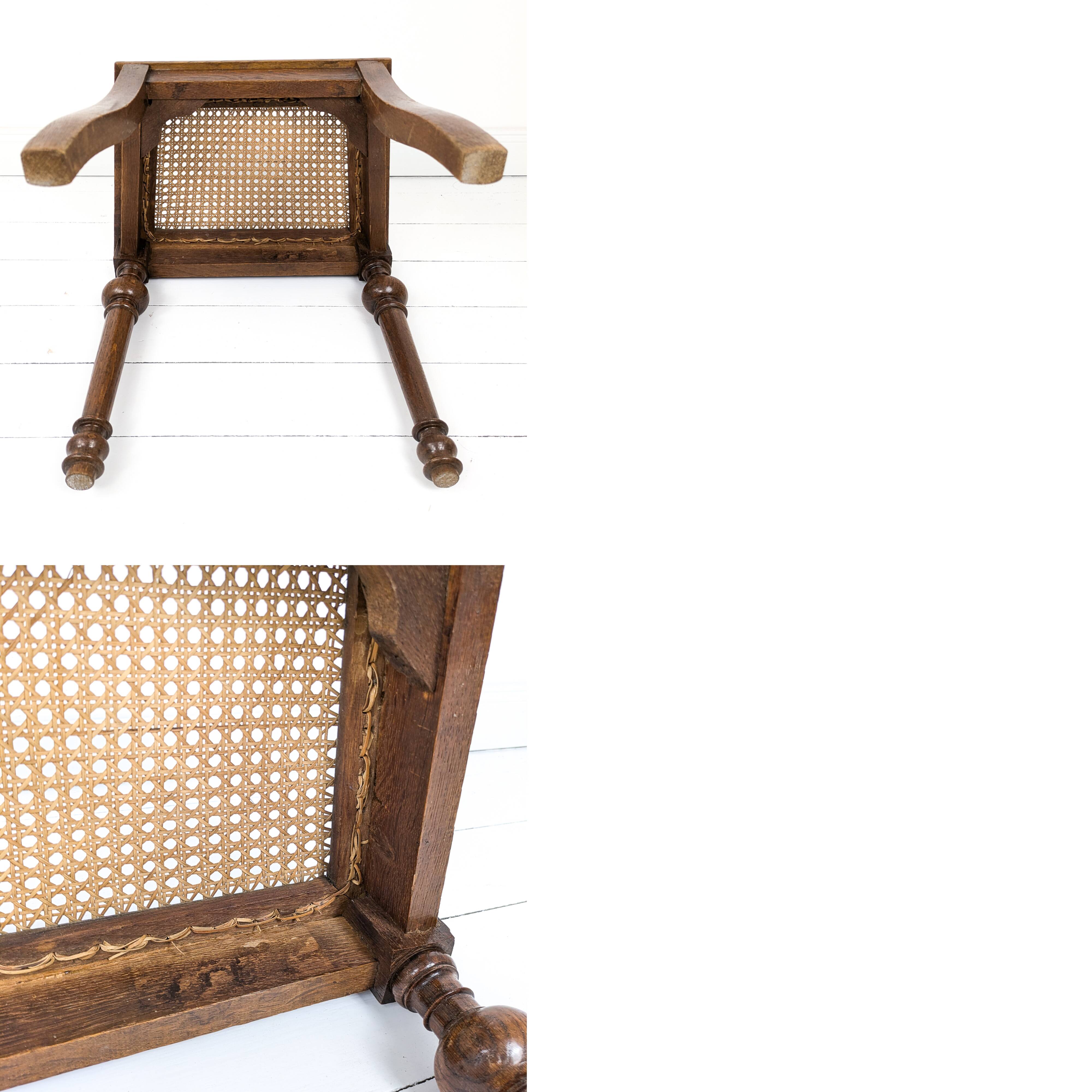 Tabouret vintage tressé viennois tourné table d'appoint vieux tabouret de piano banc de piano orneme