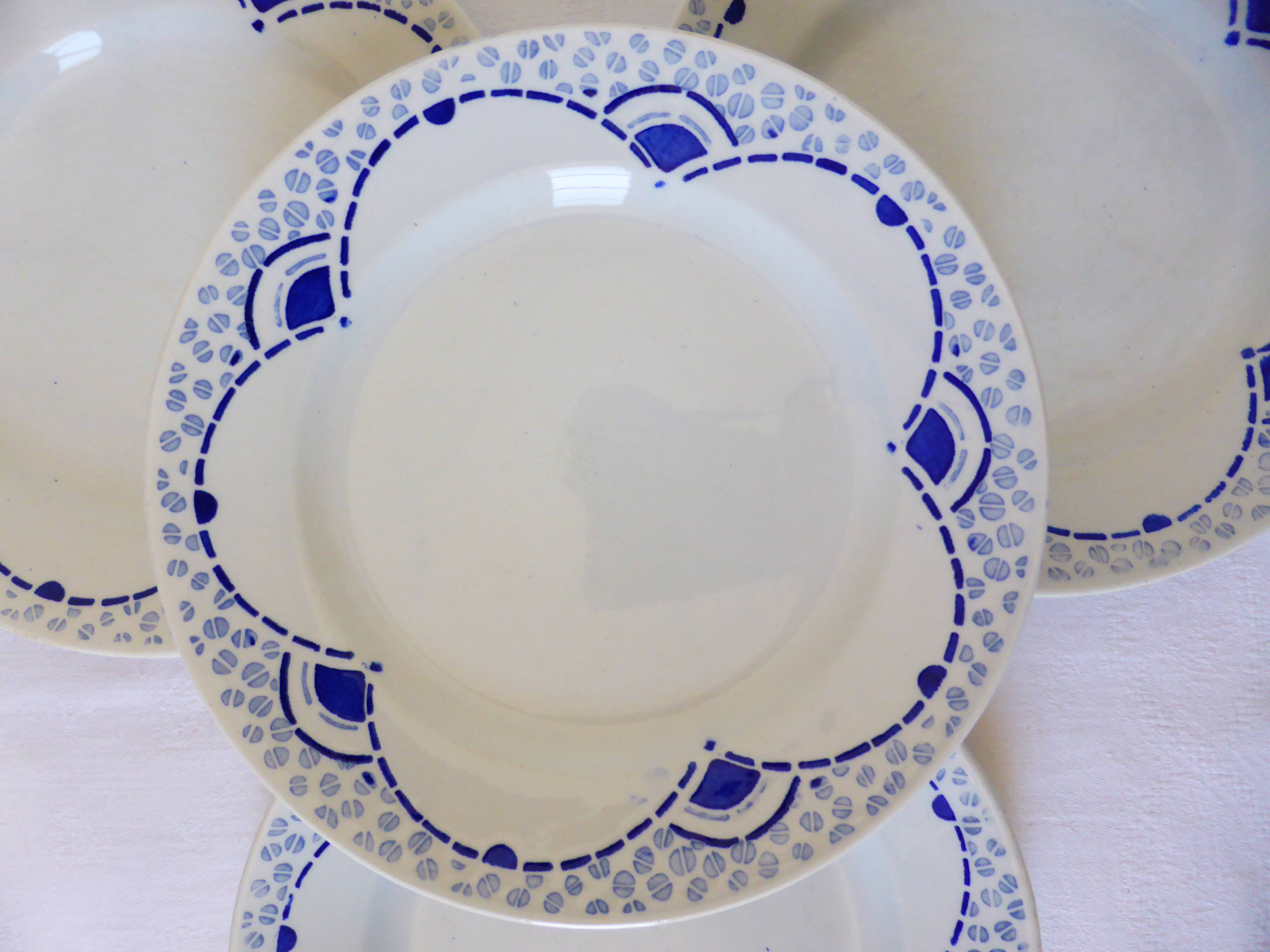 4 vintage dessert plates from the Gien manufacture model Pervenche