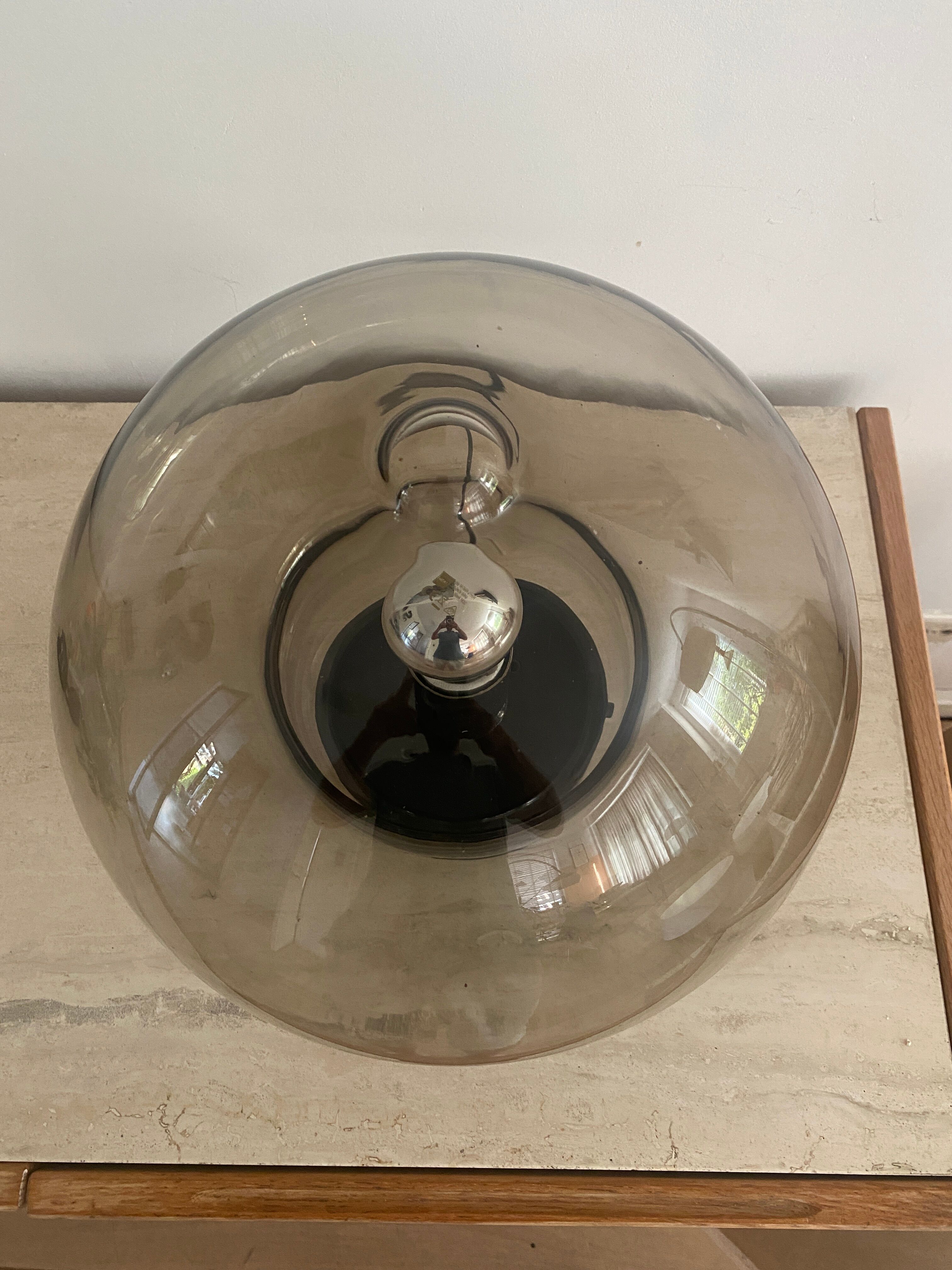Champignon / plafonnier vintage en verre fumé