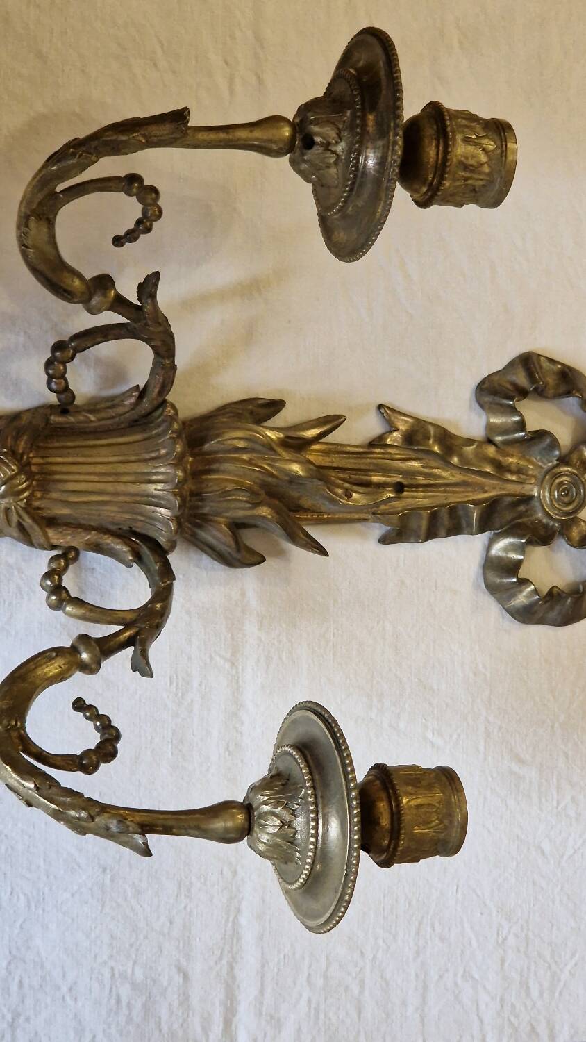 Golden bronze wall light