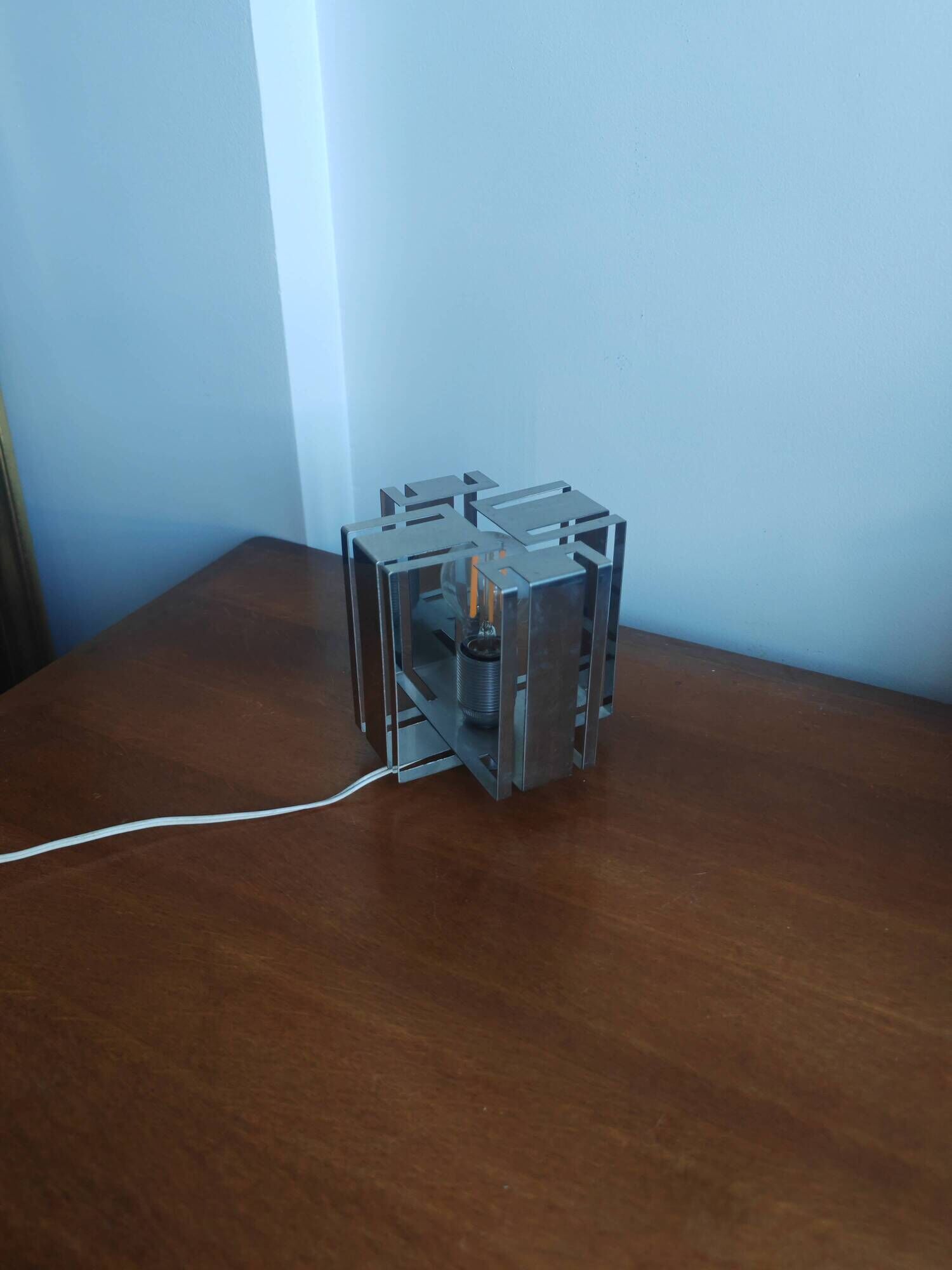 Vintage 70s chrome cube lamp – Brutalist / Space Age style + Bulb