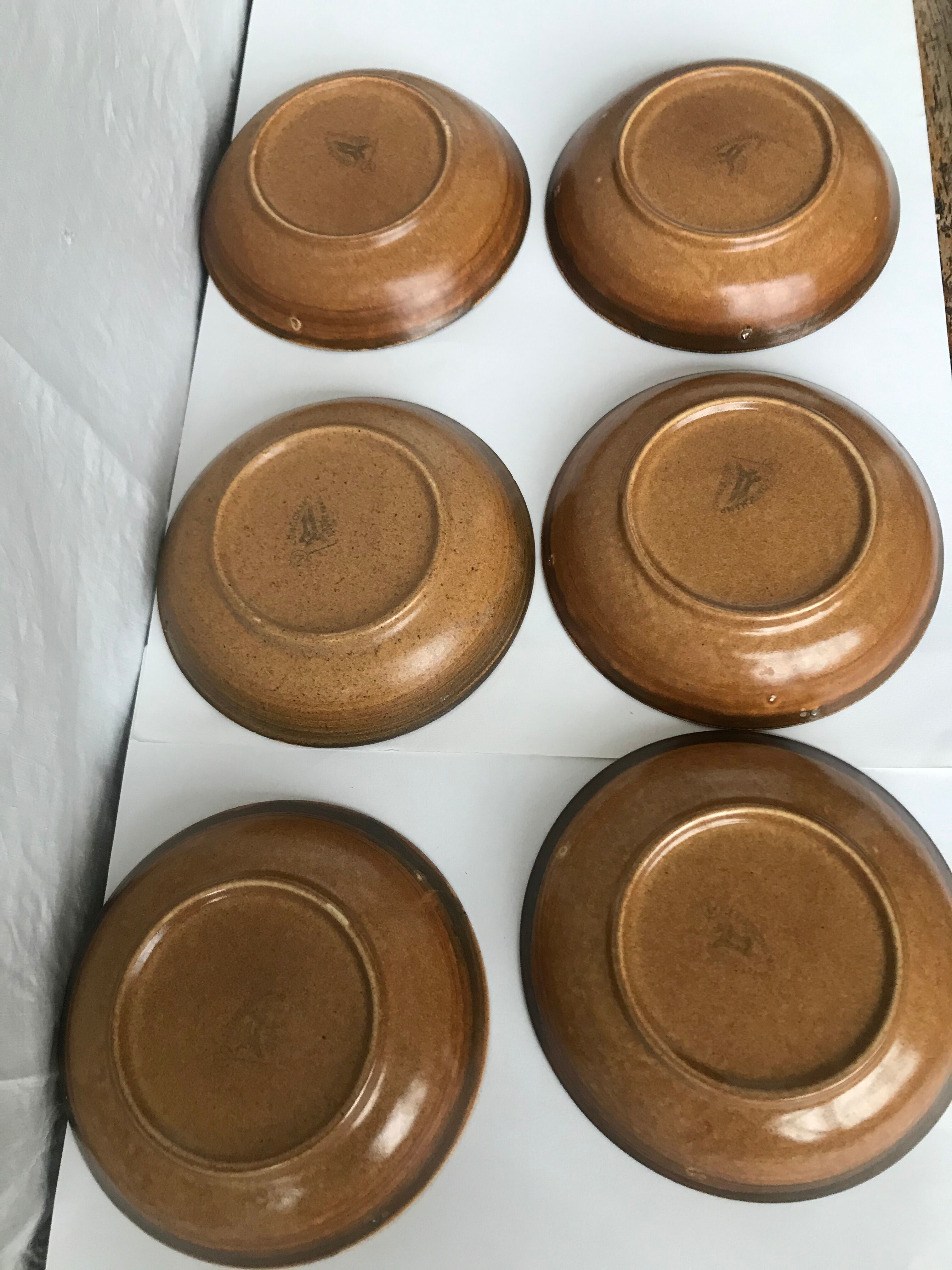 6 vintage sandstone plates