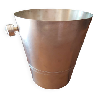 Silver metal champagne bucket