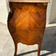 Commode en bois de rose