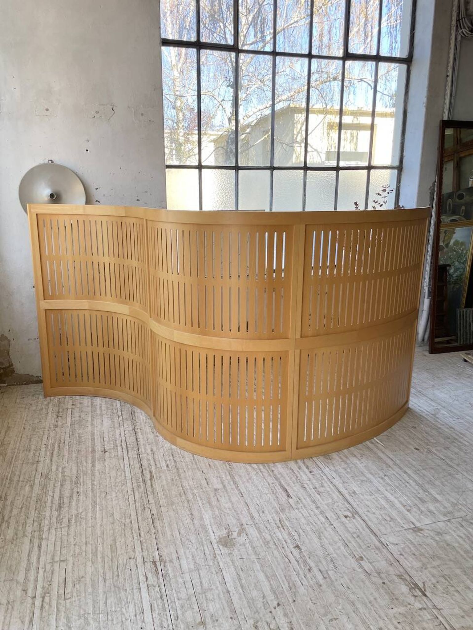 Large curved beech screen from the 80s