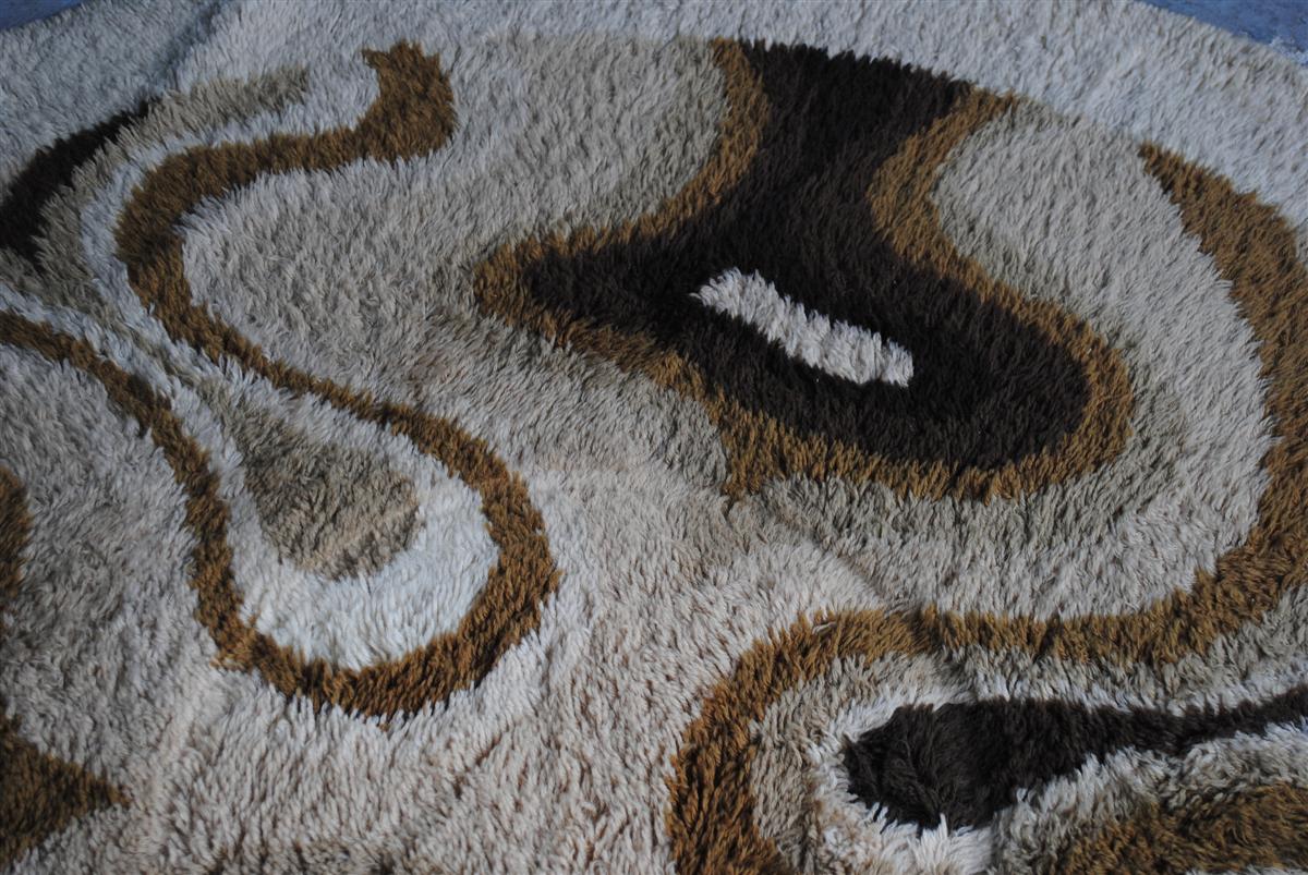 Desso carpet round design vintage 1970 in wool, 190 x 190