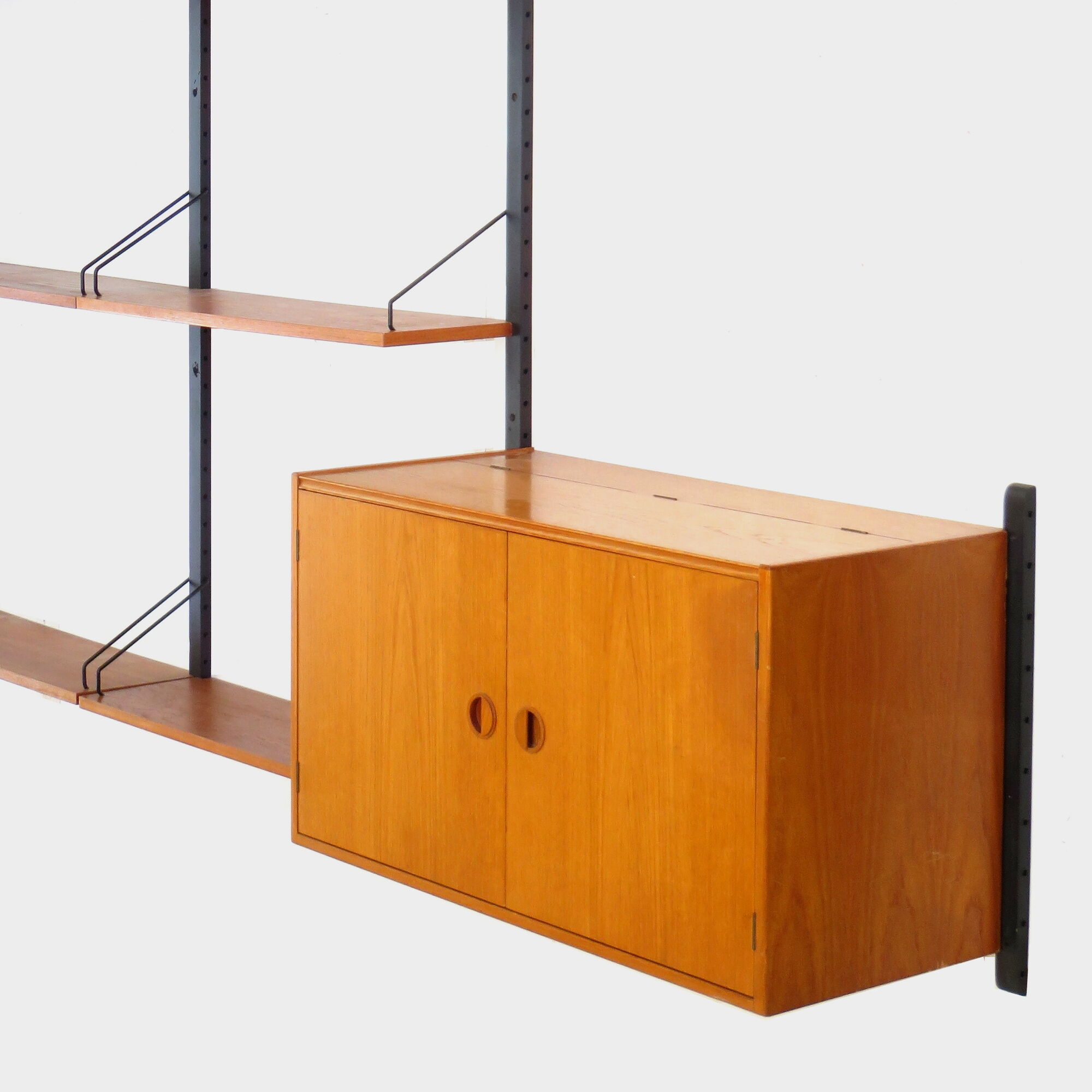 Vintage mid century royal system wall unit in teak by poul cadovius, danish design - denmark 1960s