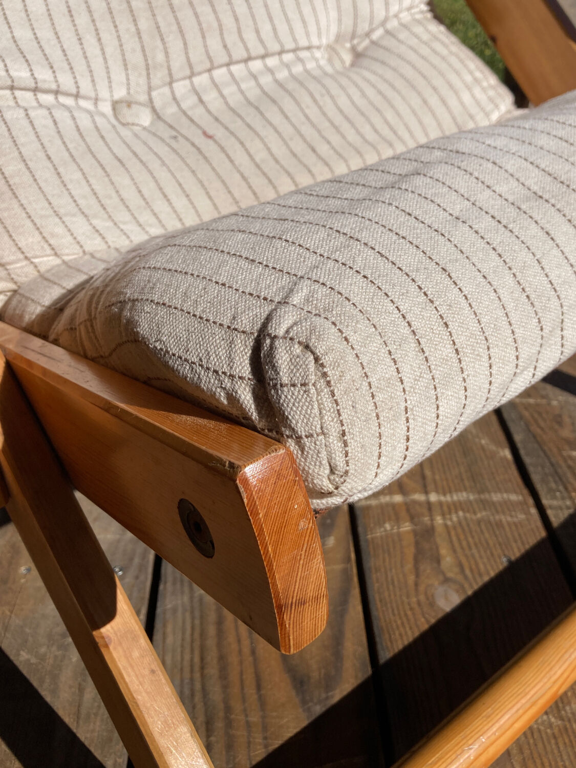 4 garden armchairs 1970 in pine and beige fabric