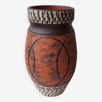 Vase  couleur ocre