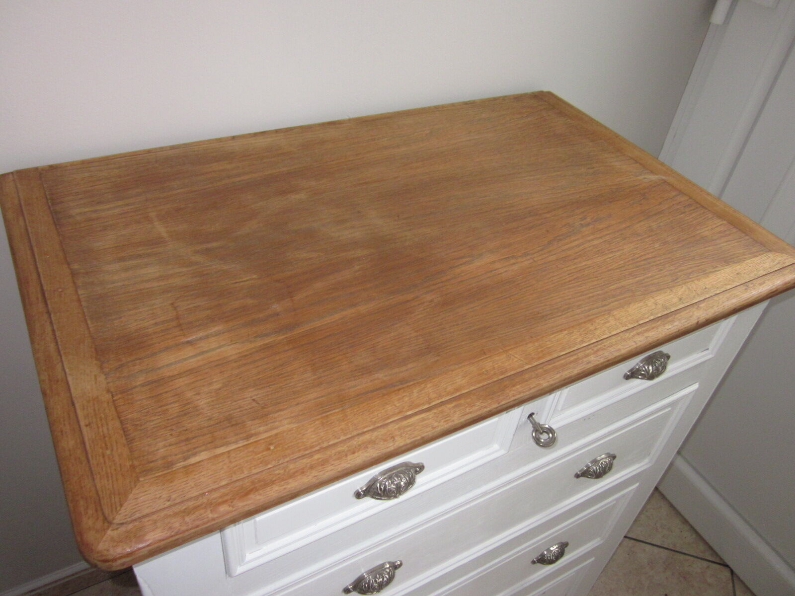 Old chest of drawers