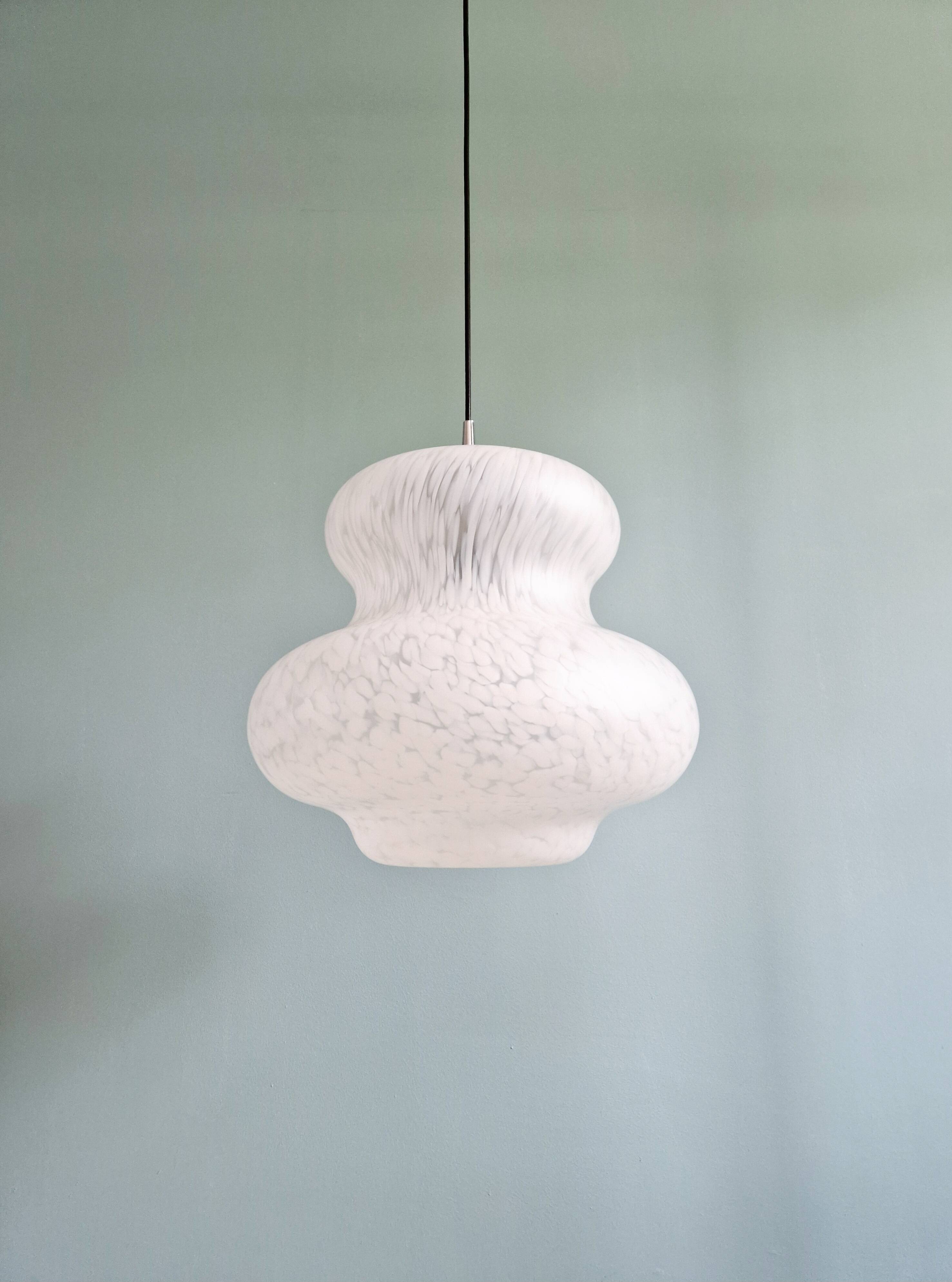 Large Space Age pendant light in speckled glass, Peill & Putzler, 1970s