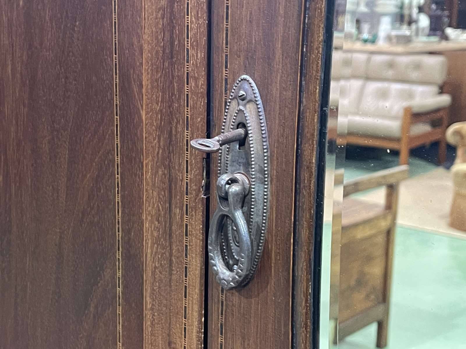 Early 20th century English wardrobe in mahogany