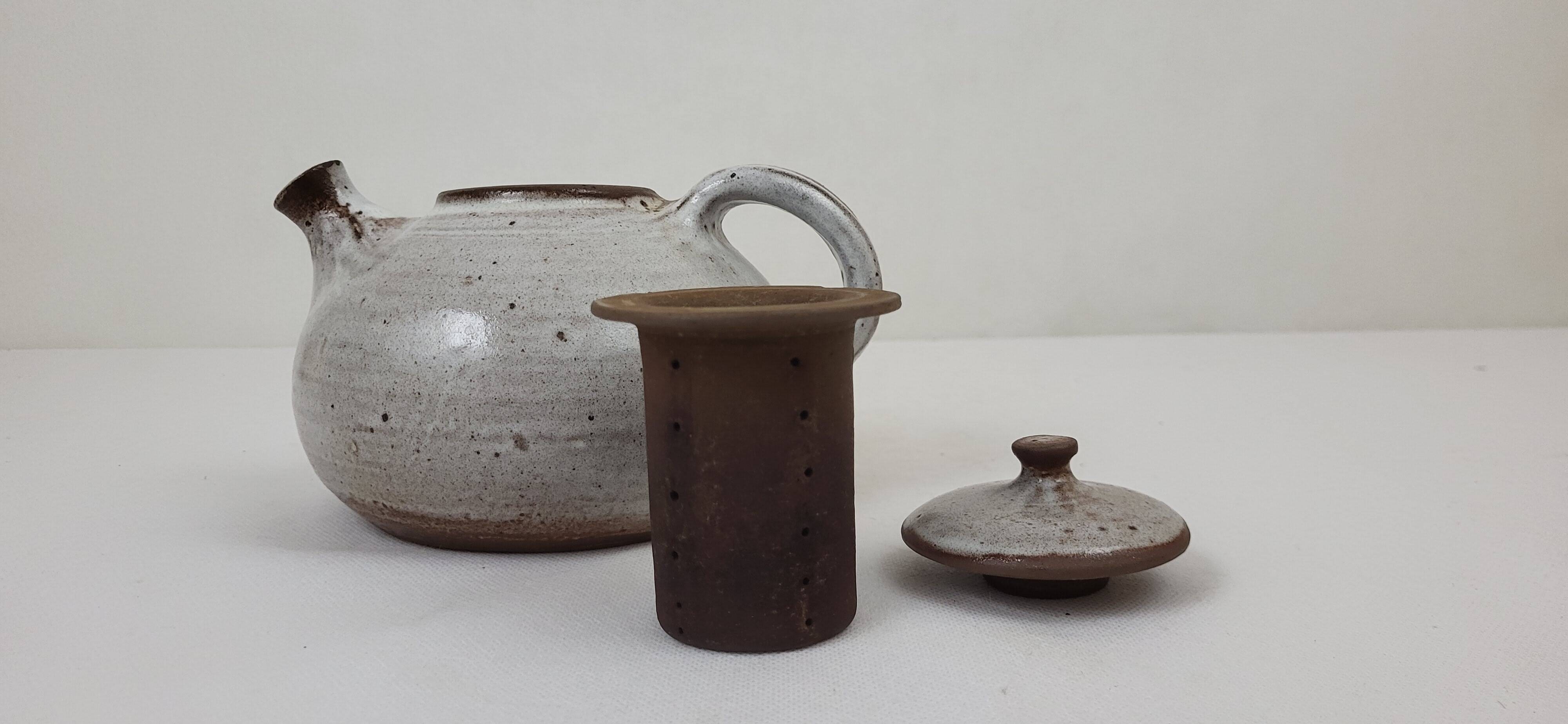 Ratilly / Pierlot stoneware teapot