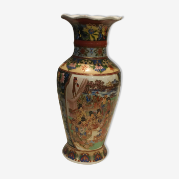 Vase chinois balustre a col évasé