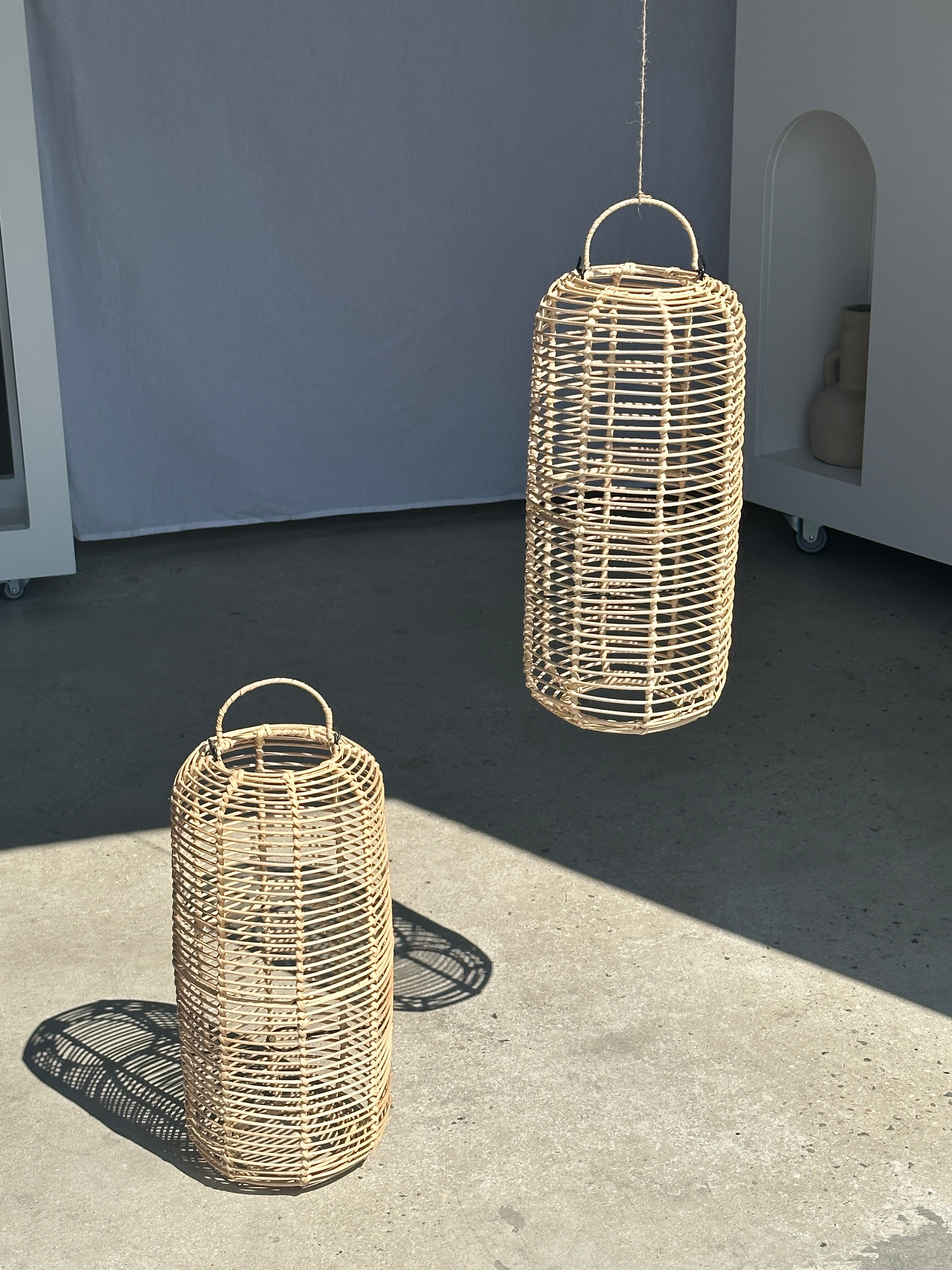 Large lantern-shaped rattan pendant lamp H50 D24