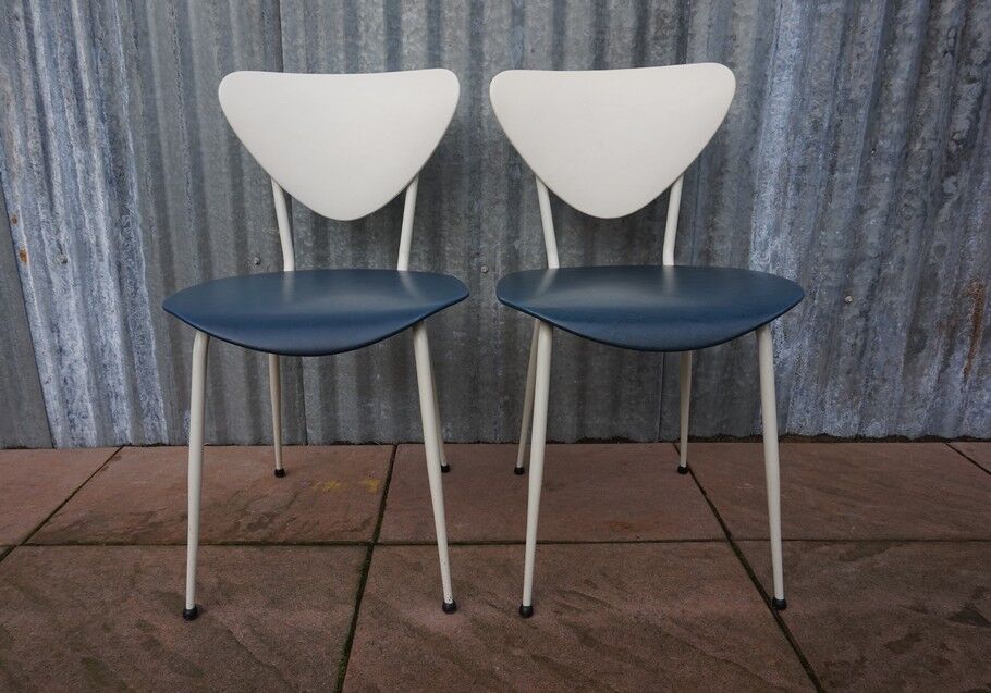 Set of 2 retro skai dining chairs in blue and white