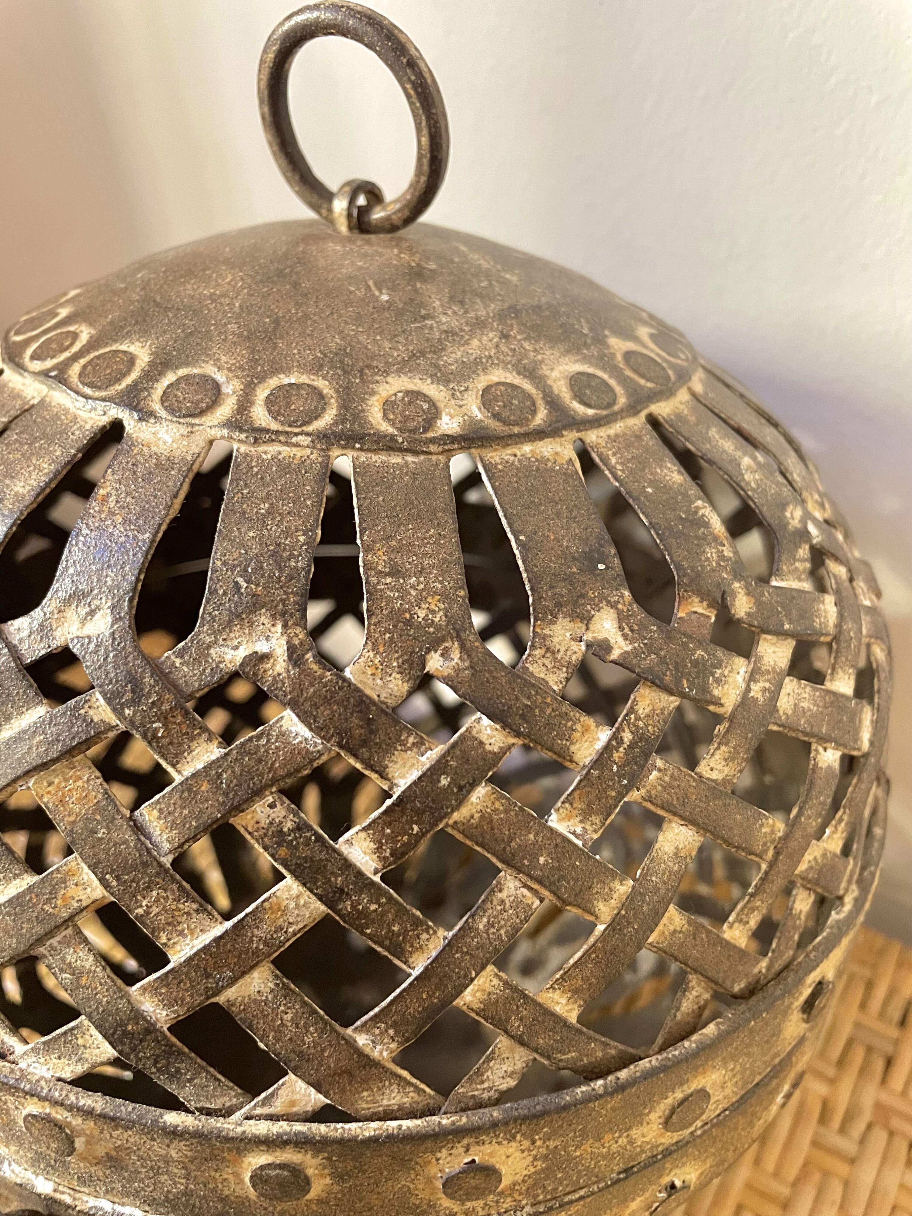 Chandelier indien très ancien