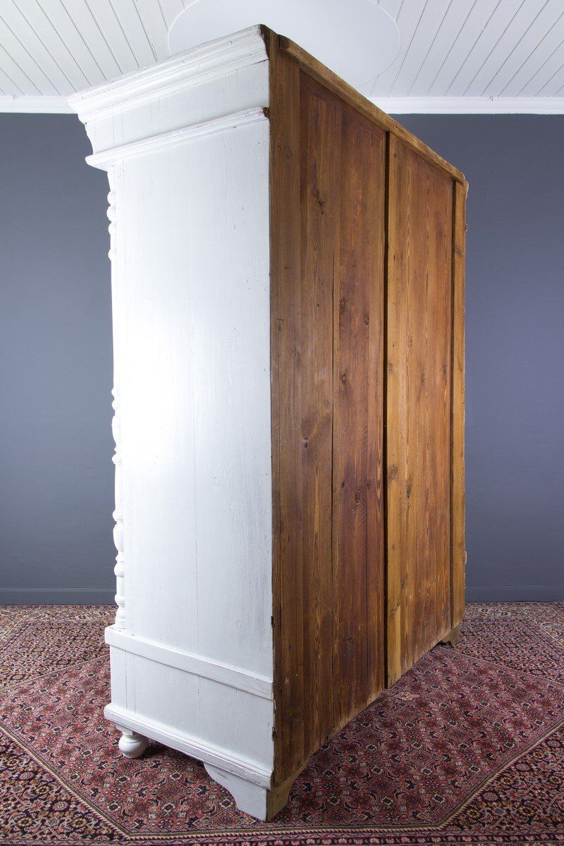 Solid pine 2-door armoire, ca. 1920s