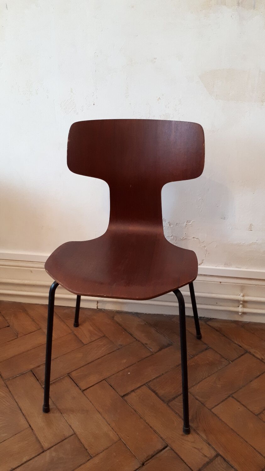 Hammer chair by Arne Jacobsen for  Fritz Hansen