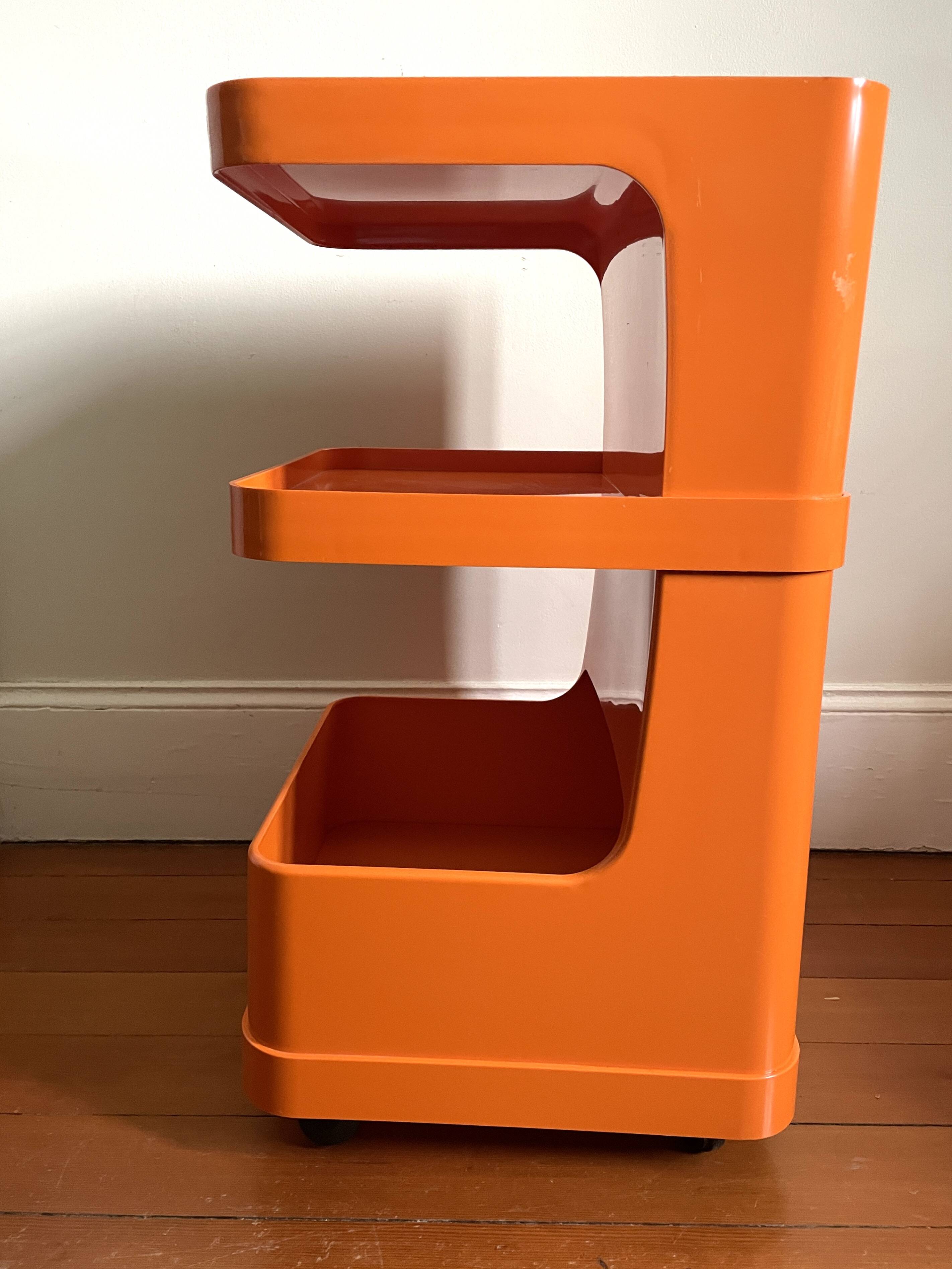 Flair orange furniture on casters for prisunic 1970