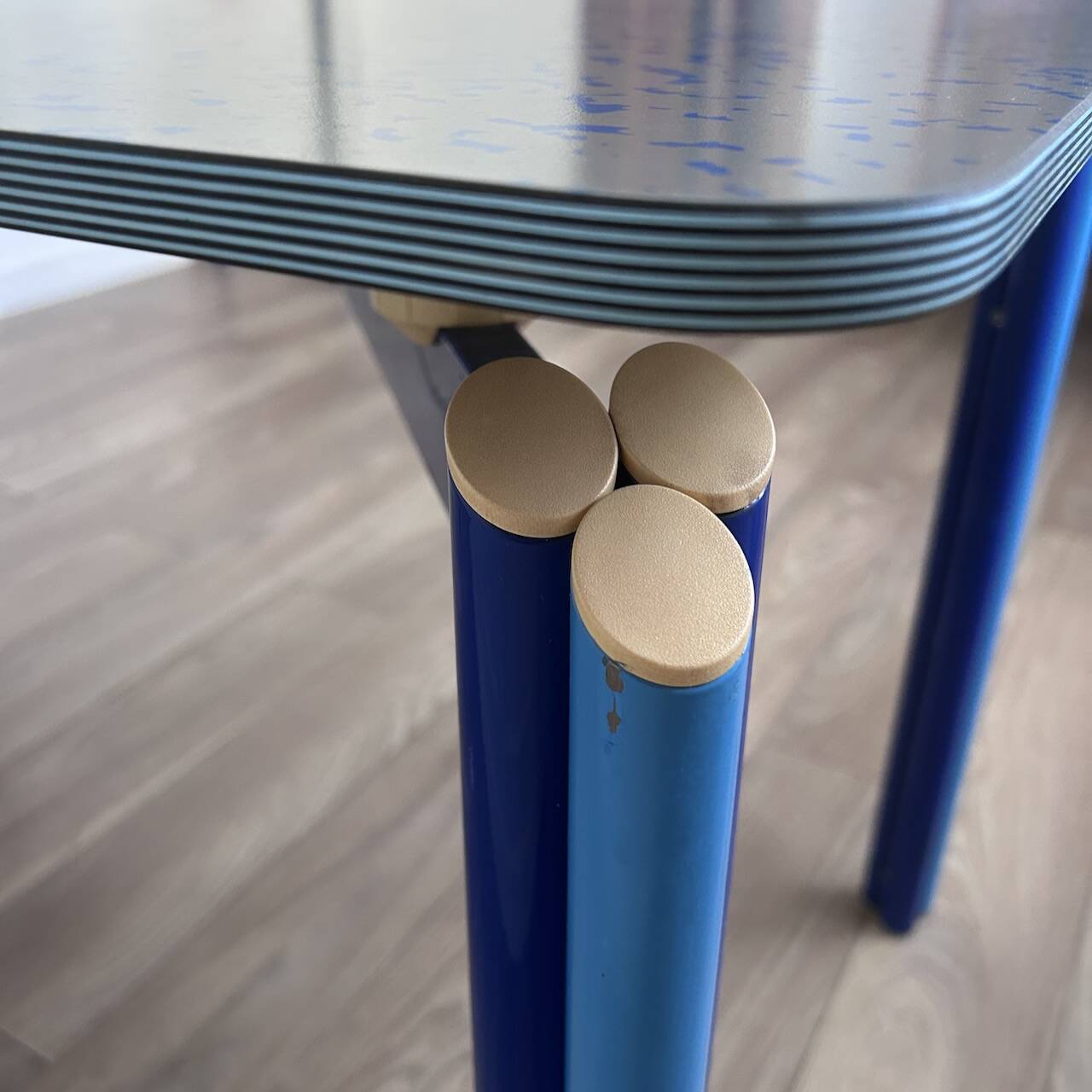 Table or desk from the 80s