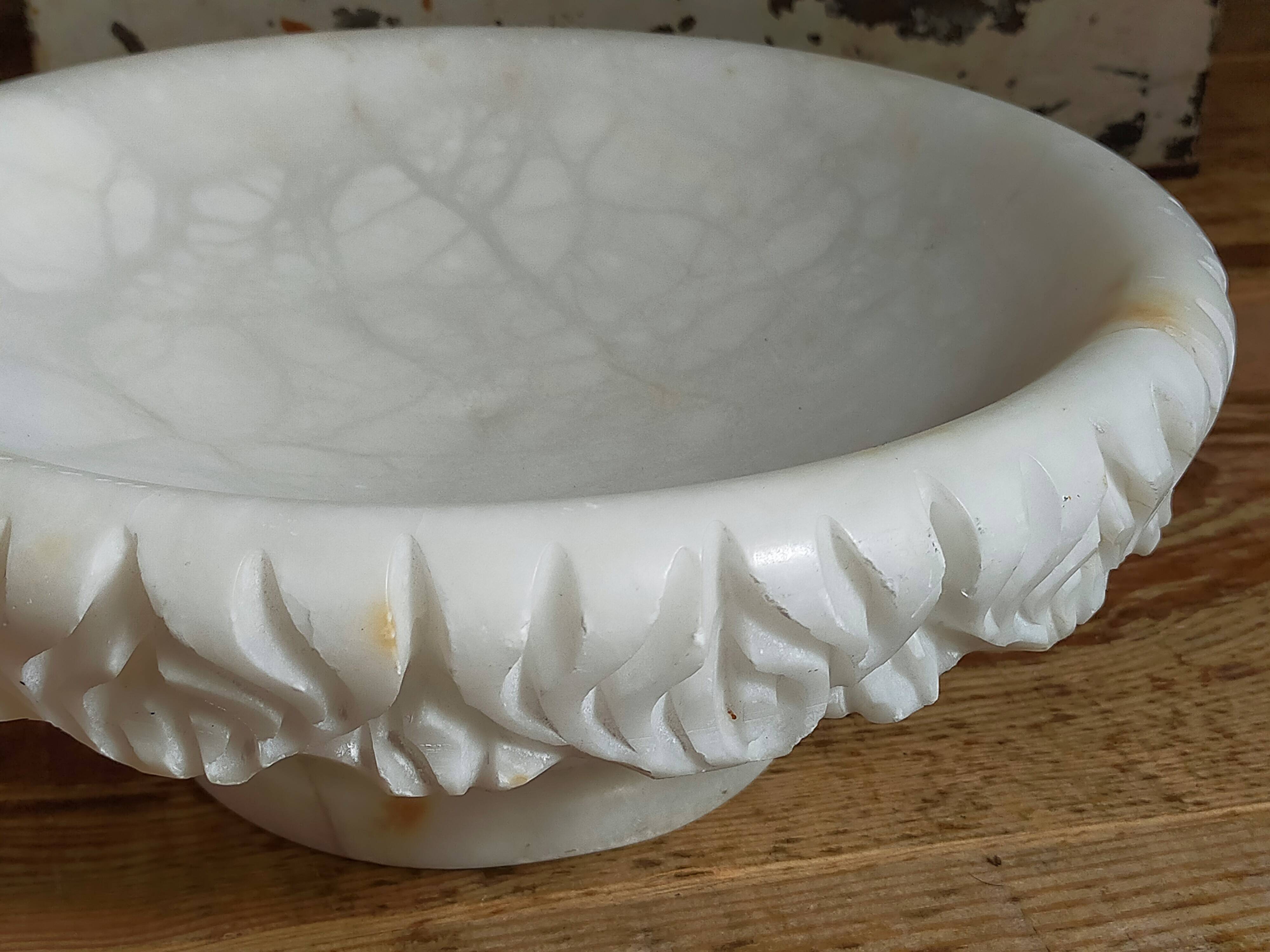 Alabaster fruit bowl from the 70s