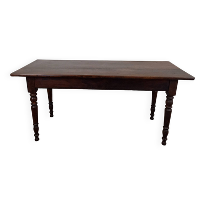Table de ferme en noyer