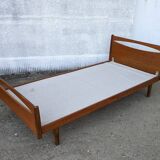Vintage single bed