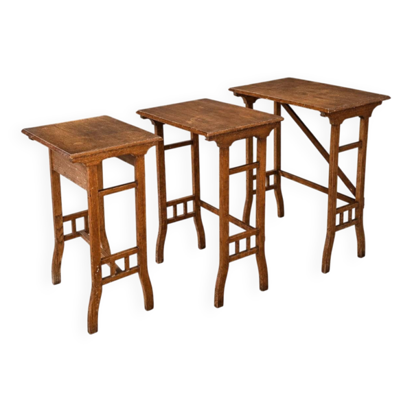 3 tables gigognes / ensemble gigogne / arts et métiers / années 1950