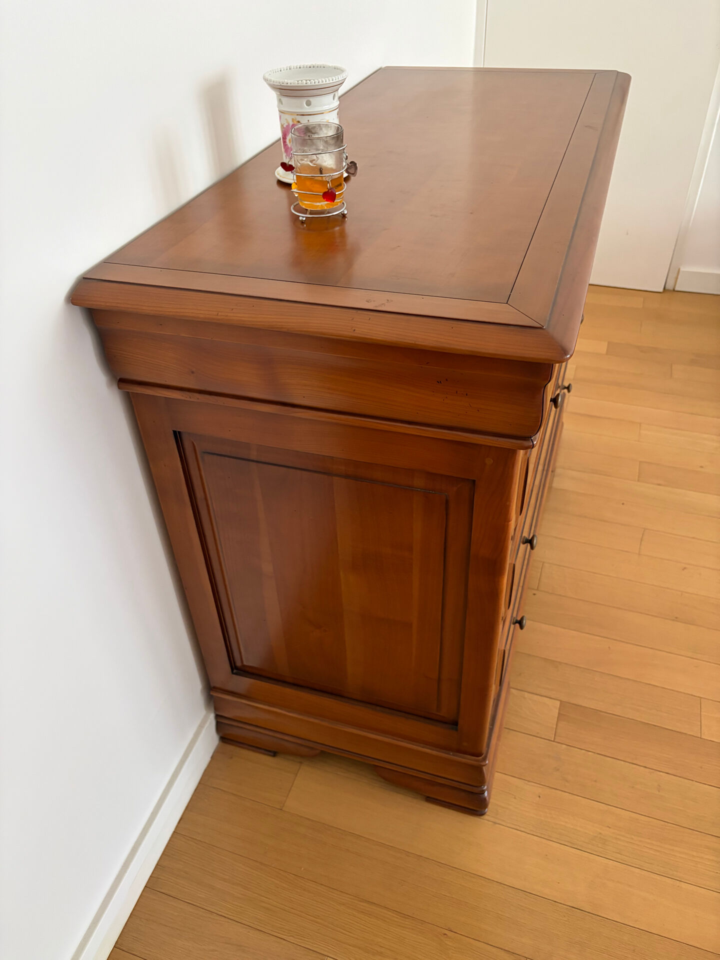 Louis-Philippe chest of drawers