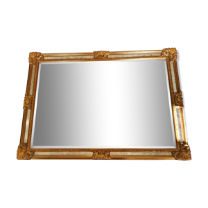 Miroir en bois doré et miroir