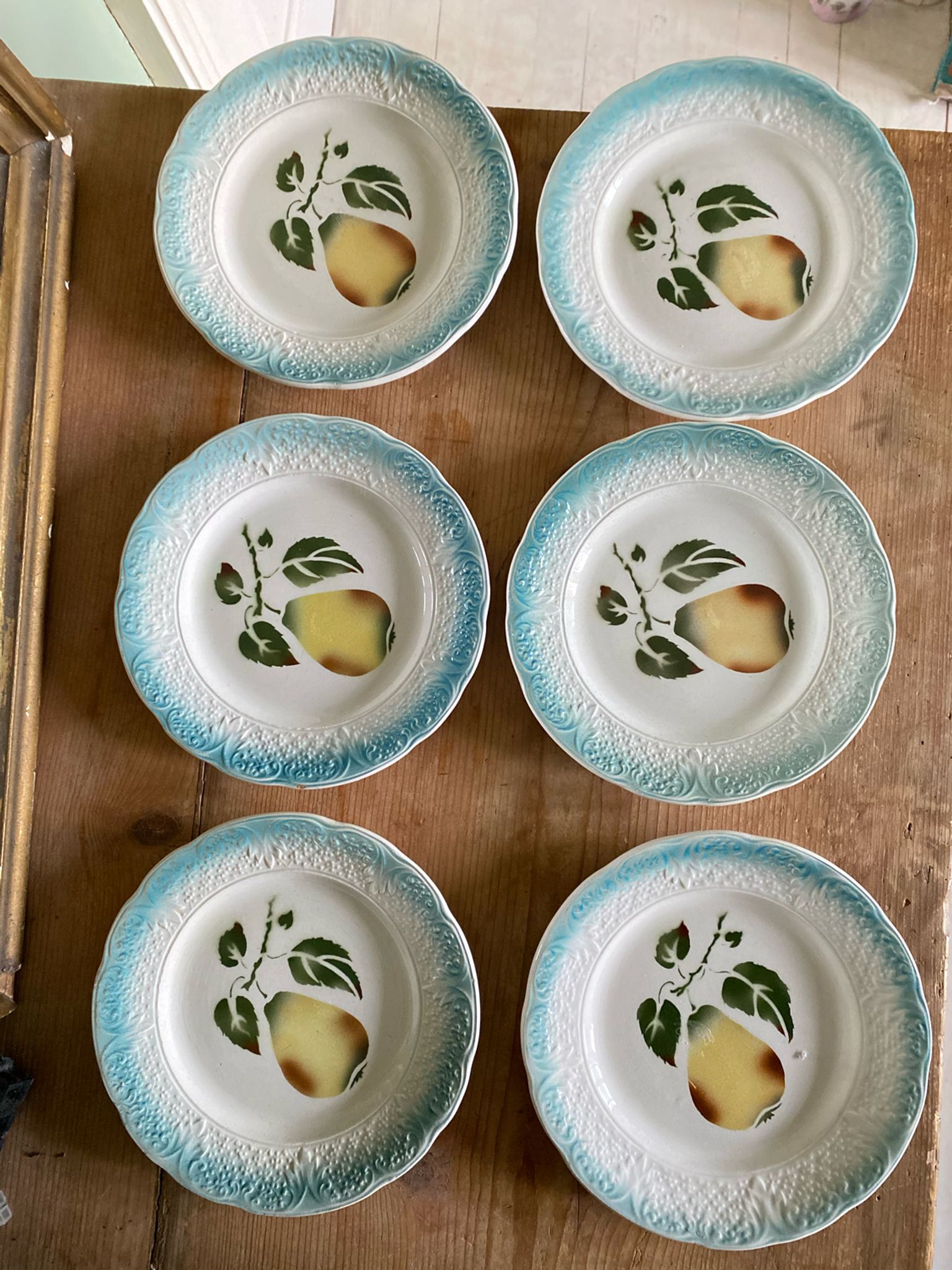 Set of 6 Clairefontaine Graves pear slip plates