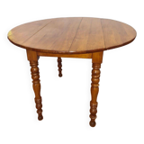 round table 4 feet in cherry wood