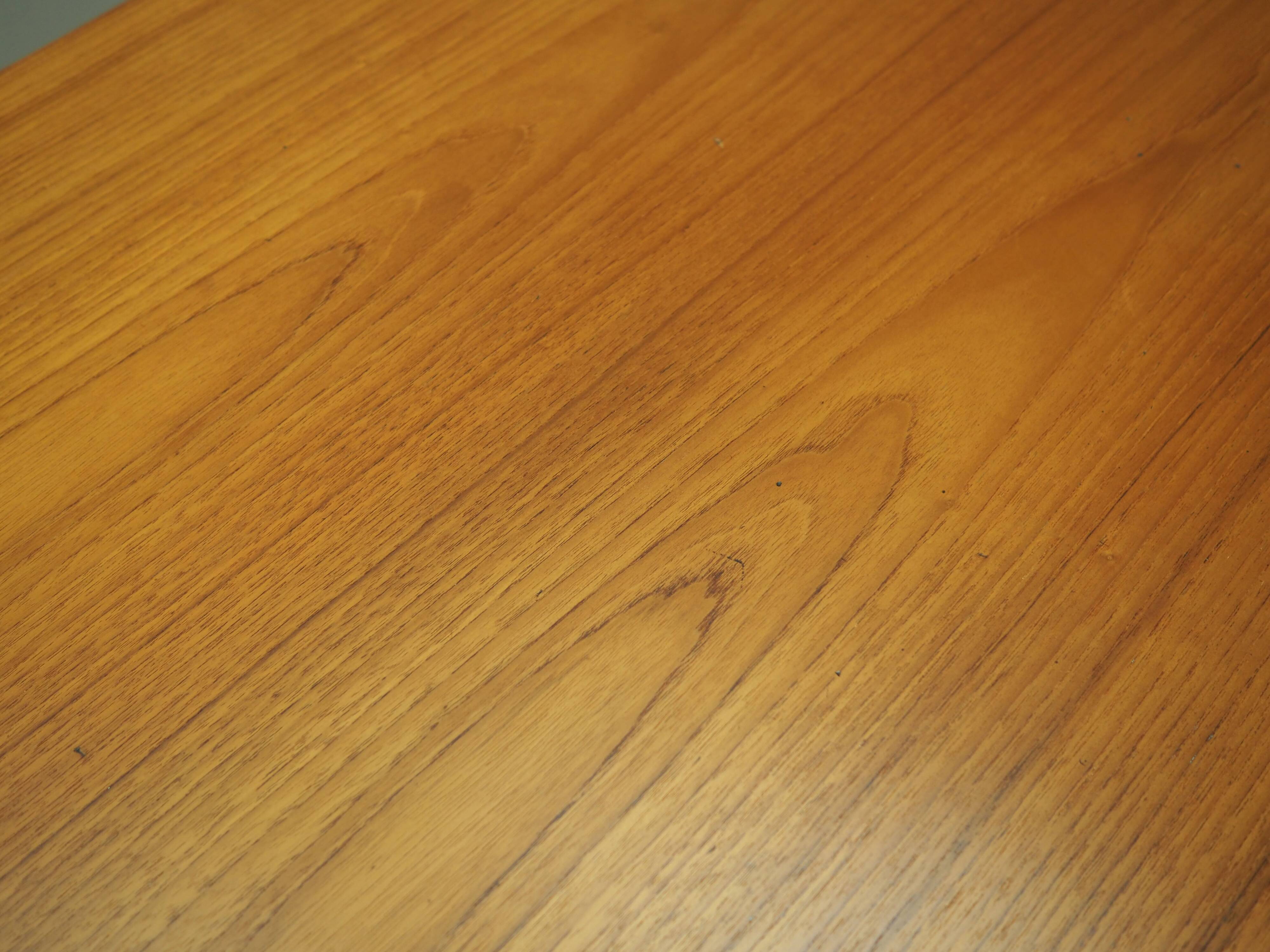 Teak desk, Danish design, 1960s, designer: Vald Mortensen, production: Oden