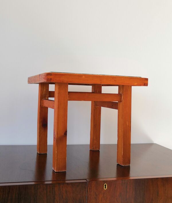 table moderniste plateau en carreaux bleus - France 1960's