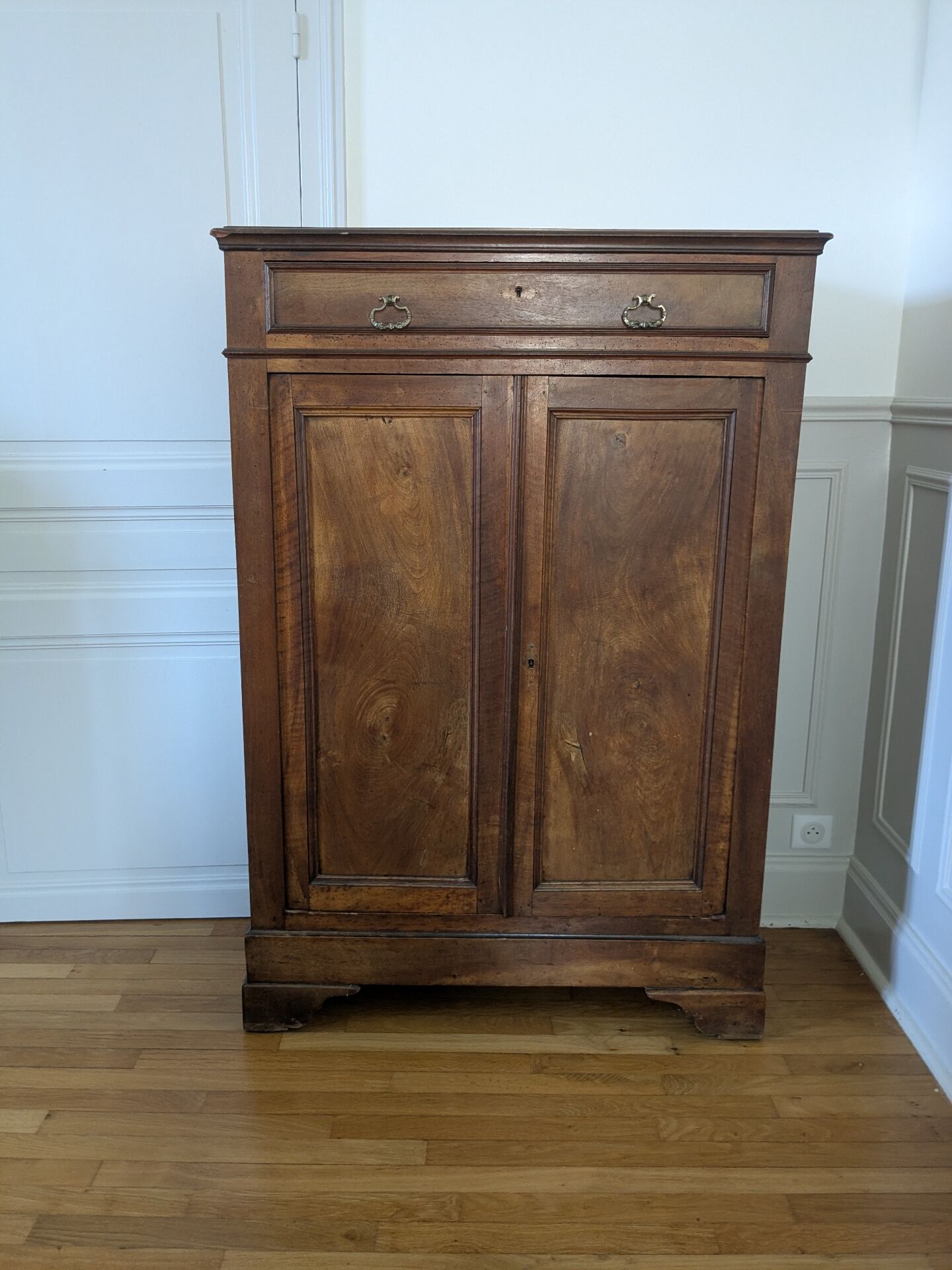 Vertiko style Louis Philippe