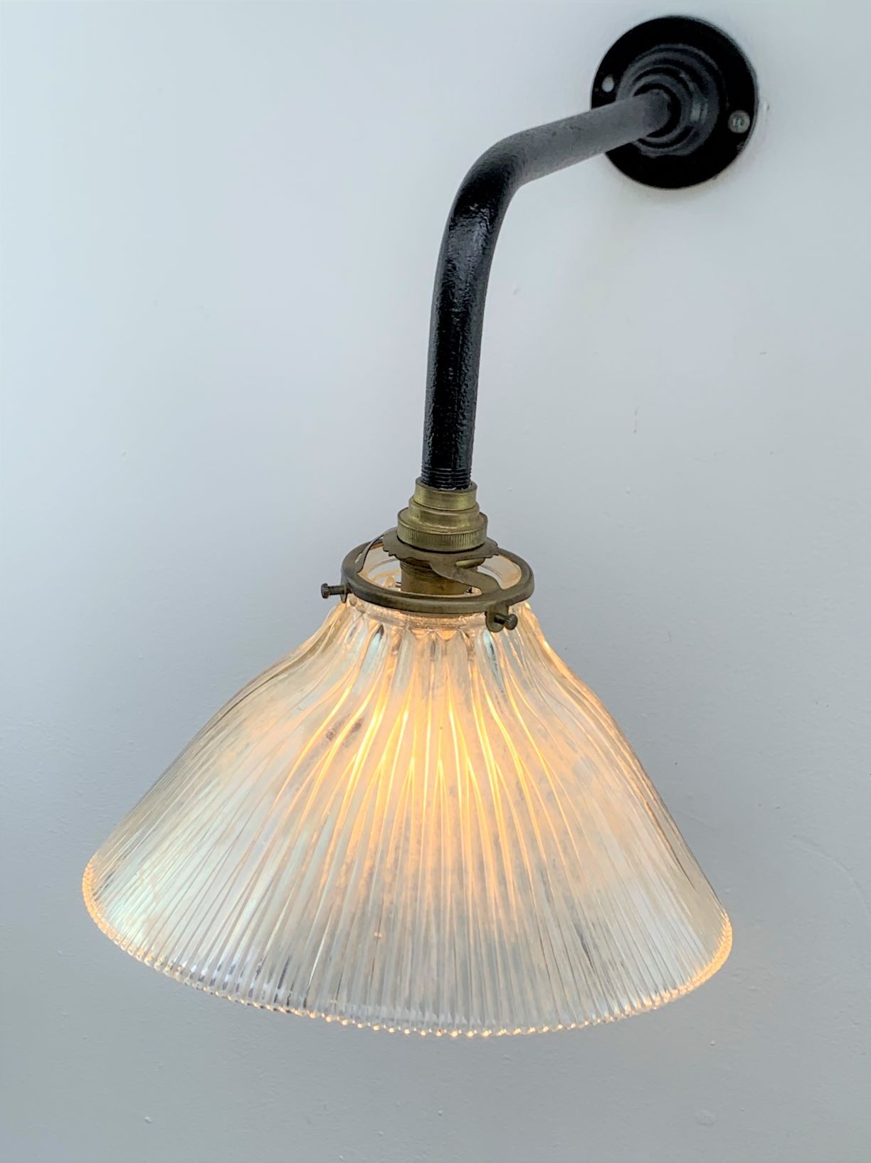 Applique col de cygne droit 1930 avec Holophane Verre