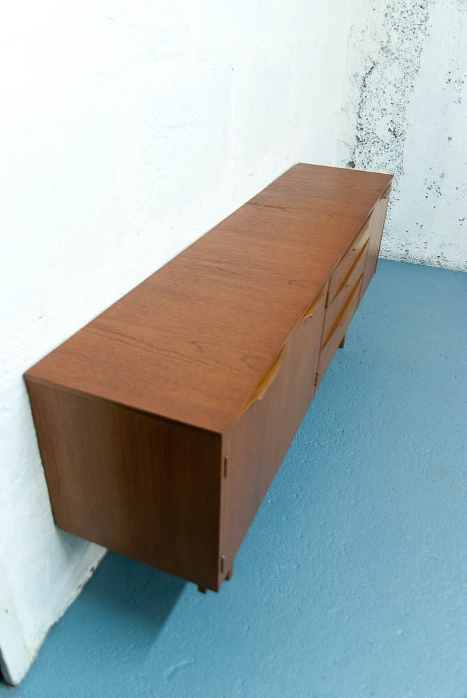 Sidebord Scandinavian 182cm