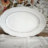 Oval porcelain plate with double gold line, hand-painted.