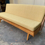 Scandinavian daybed sofa