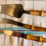 Set of bamboo cutlery