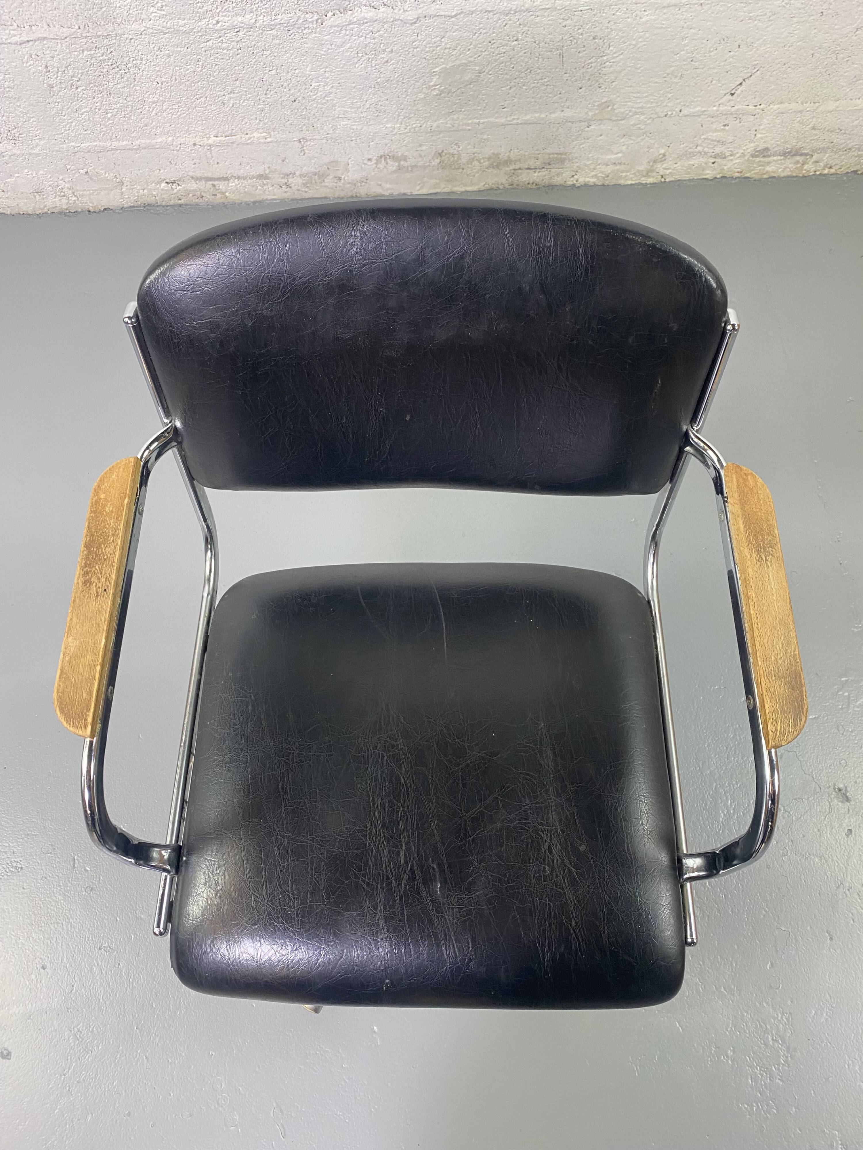 Black tubular office chair