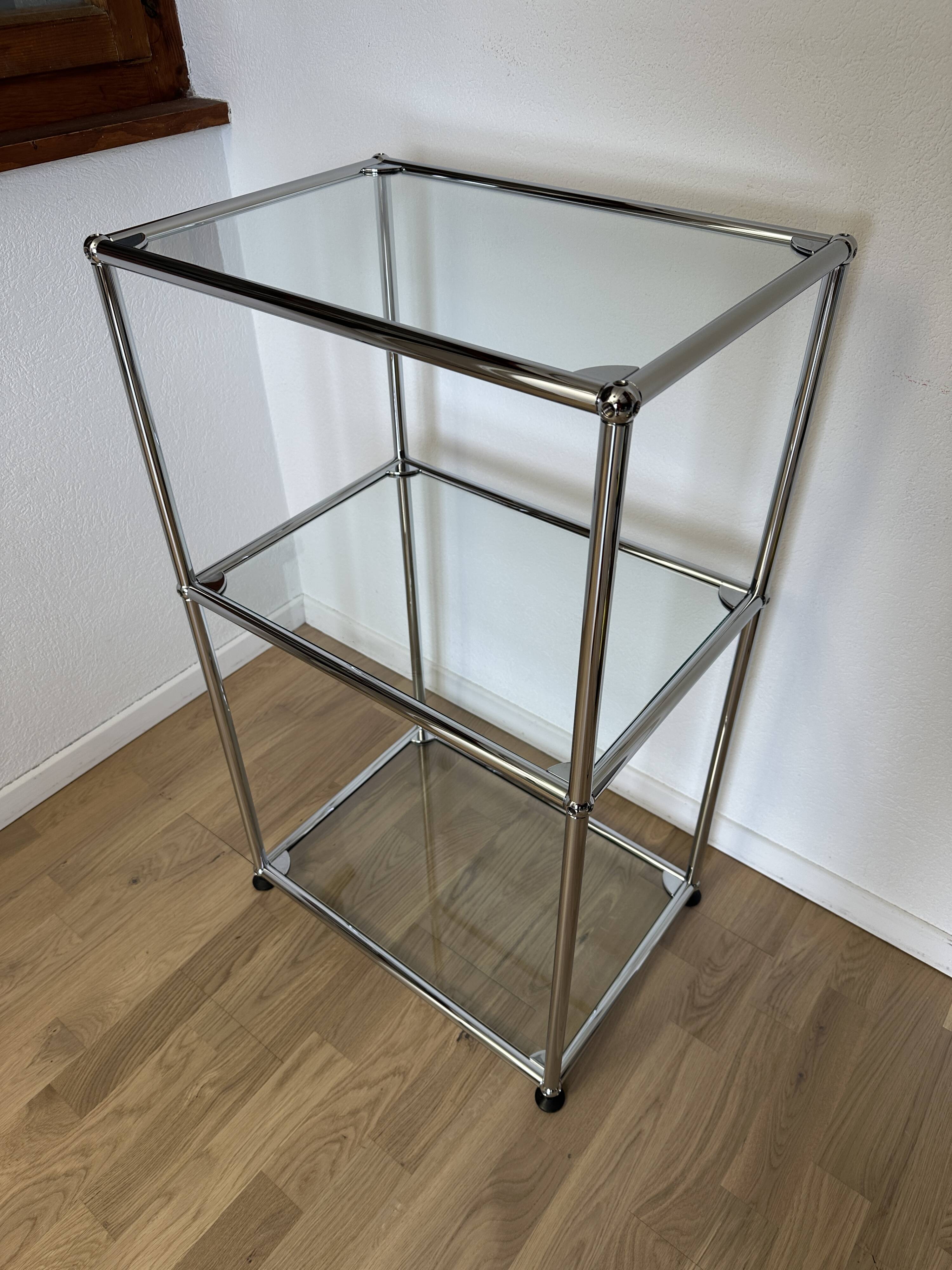 USM Haller glass shelf