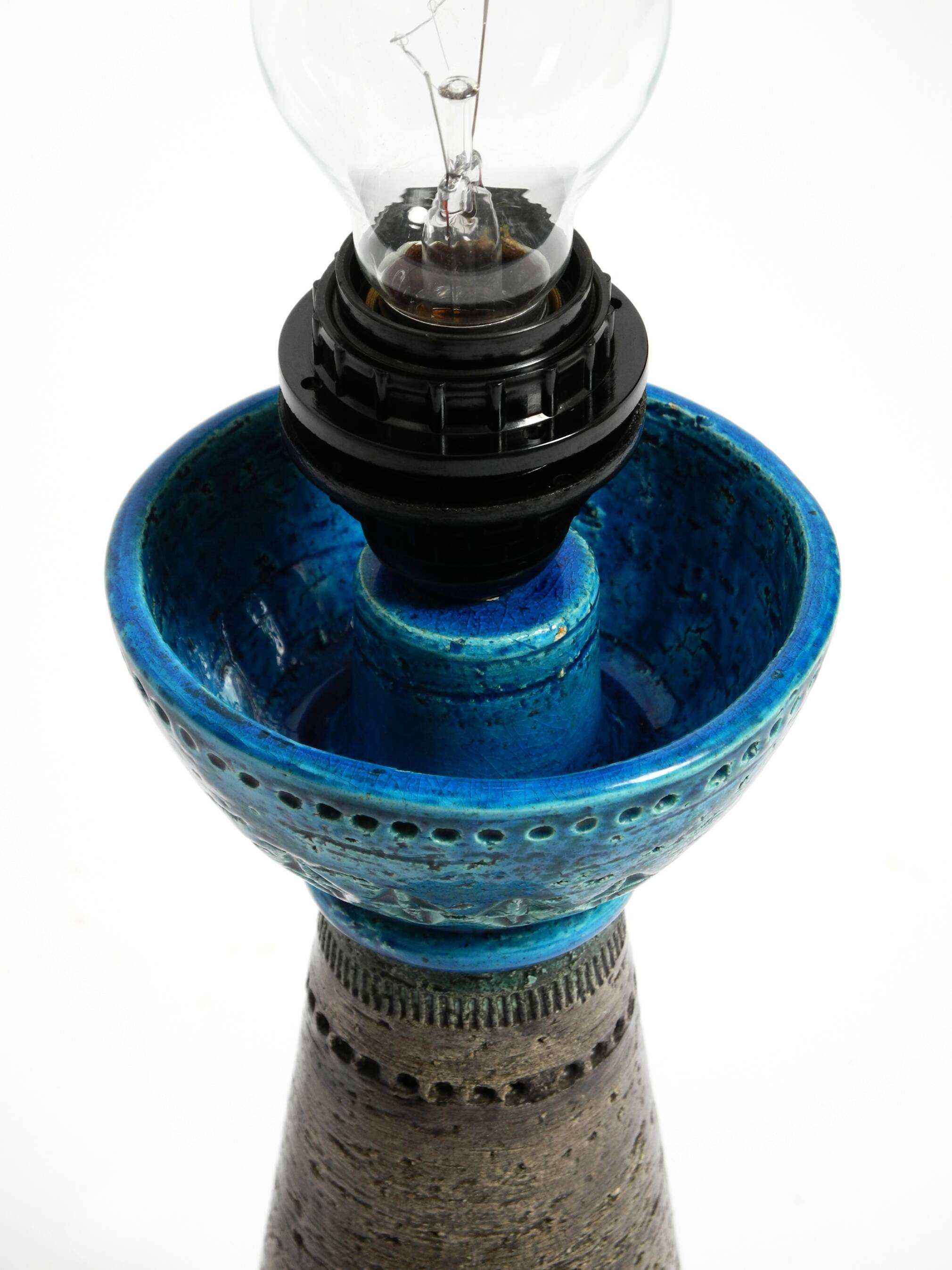 1960s Rimini Blue ceramic table lamp by Aldo Londi for Bitossi Italy